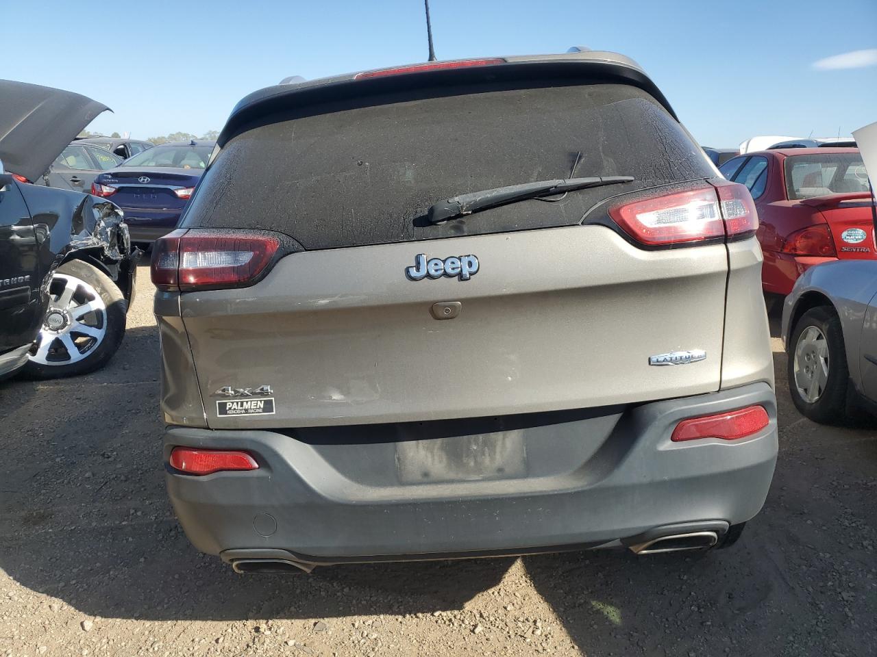 1C4PJMCS0HW501012 2017 Jeep Cherokee Latitude