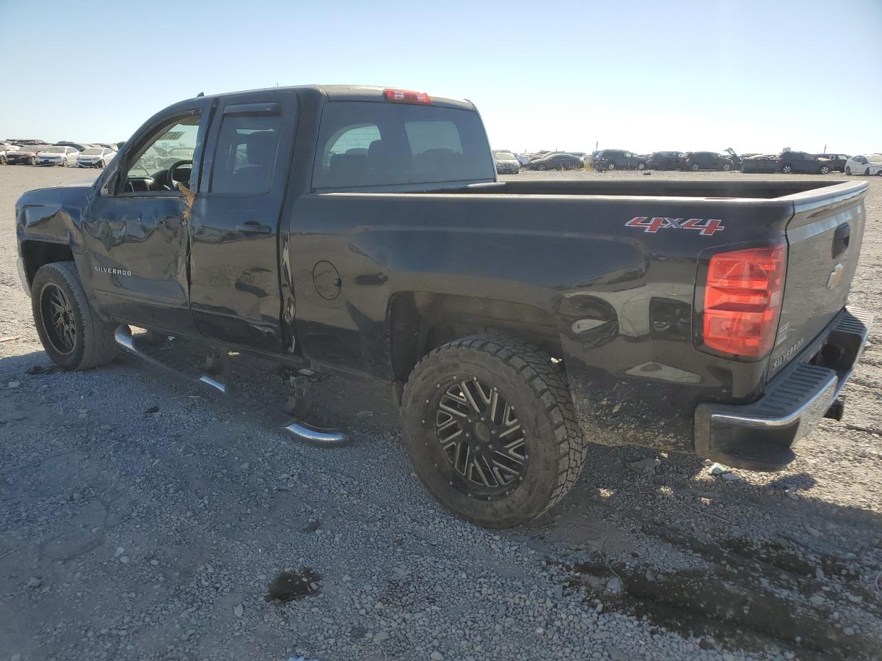 2016 Chevrolet Silverado - Image 2
