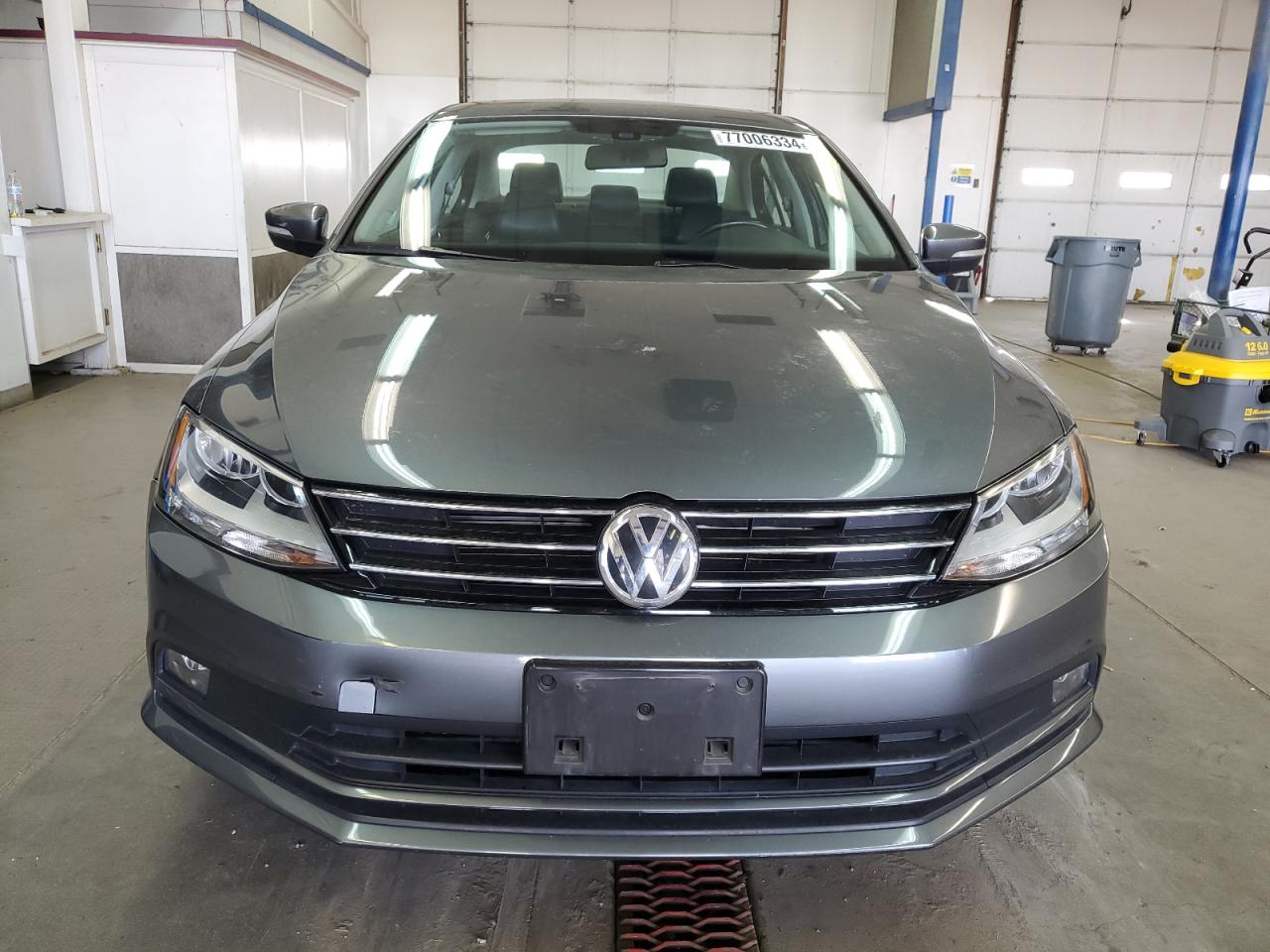 2016 Volkswagen Jetta - Image 5