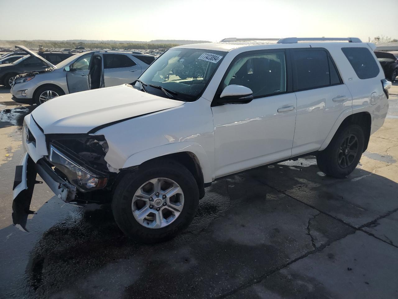 VIN JTEBU5JR5H5459381 2017 TOYOTA 4RUNNER no.1