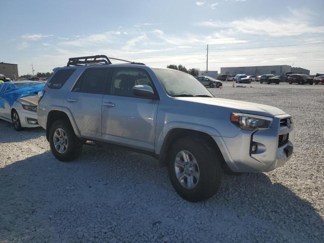  TOYOTA 4RUNNER 2022 Srebrny