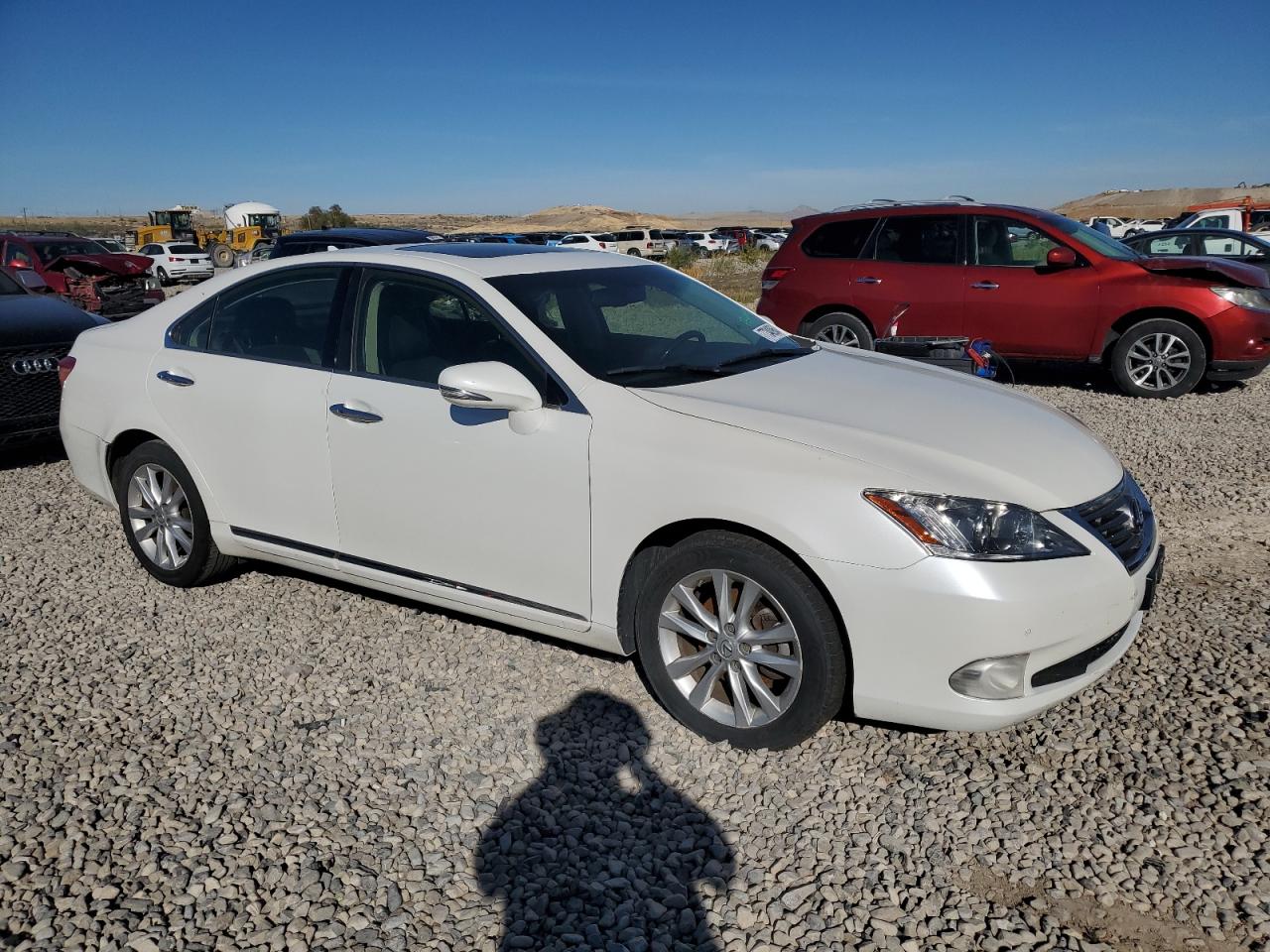 2012 Lexus ES - Image 4