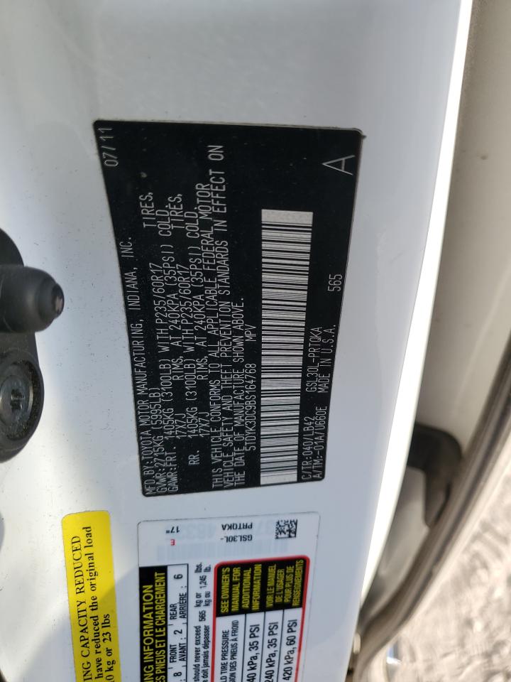 2011 Toyota Sienna - Image 14