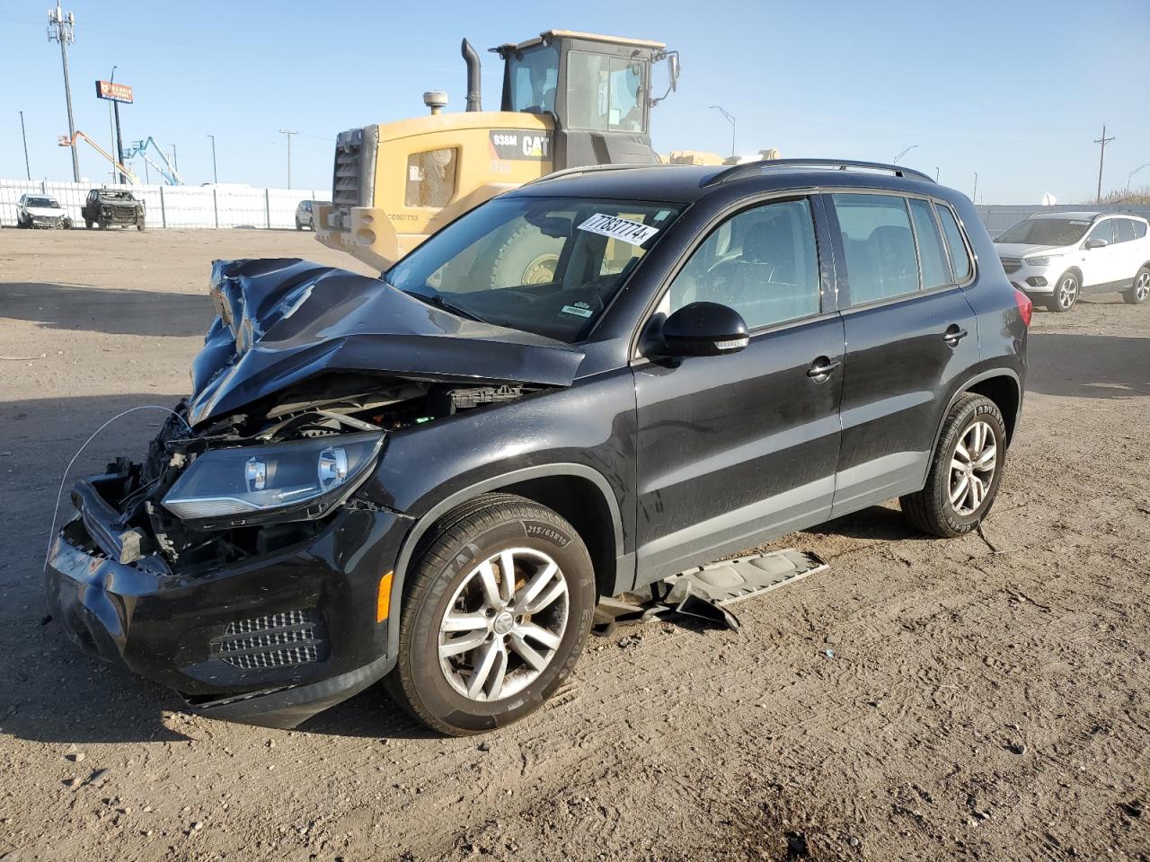 WVGBV7AX2HK027484 2017 VOLKSWAGEN TIGUAN - Image 1