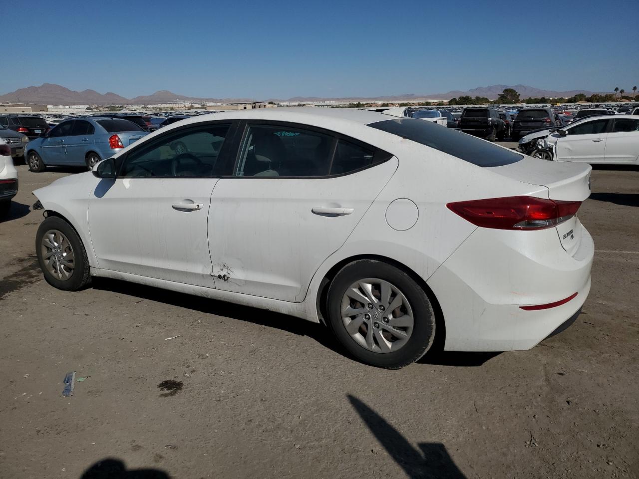 2017 Hyundai Elantra - Image 2
