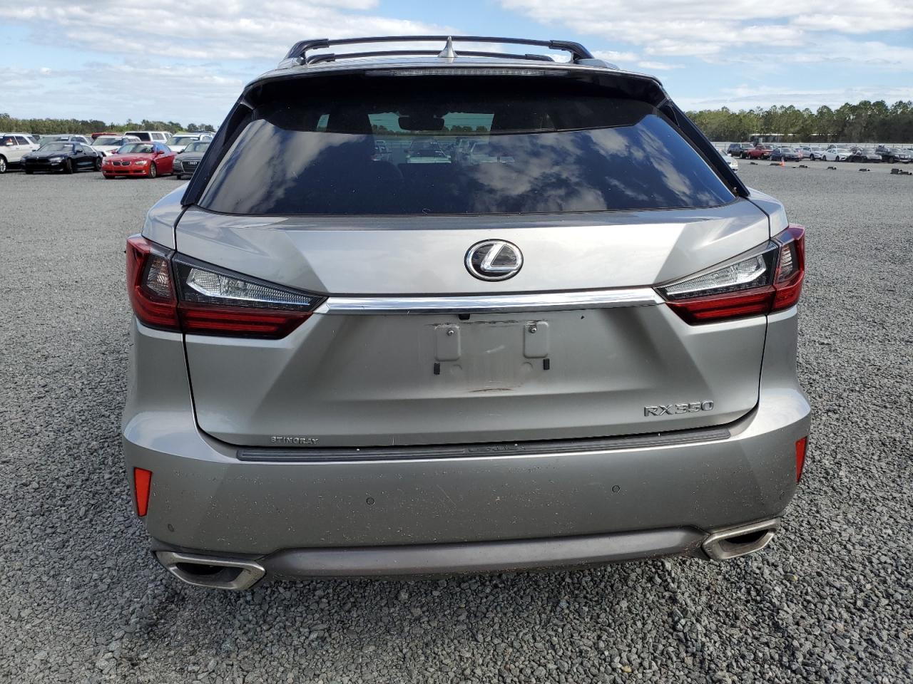 2019 Lexus RX - Image 6