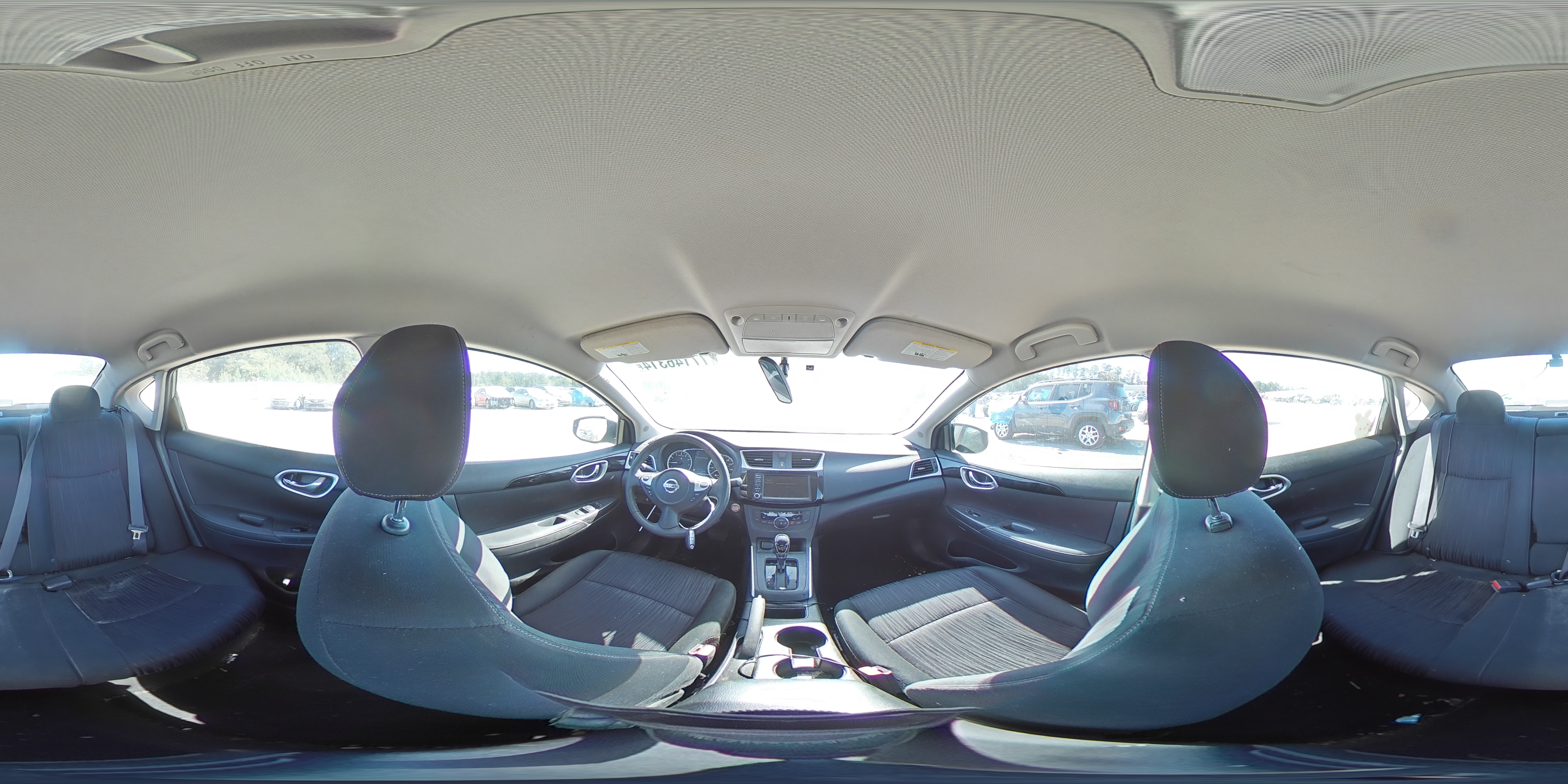2019 Nissan Sentra - Image 13