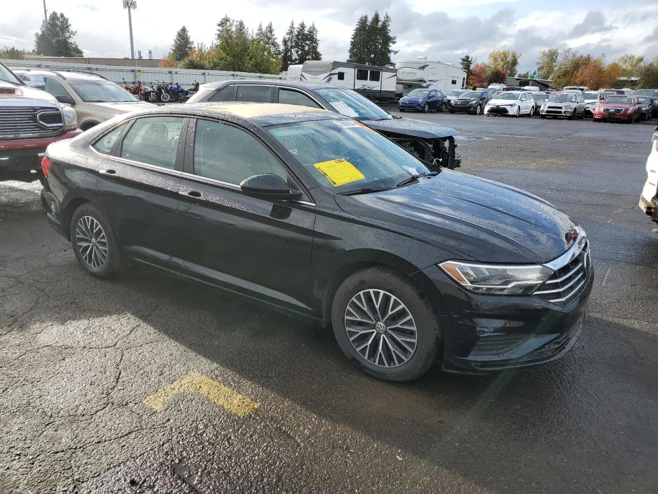 2019 Volkswagen Jetta - Image 4