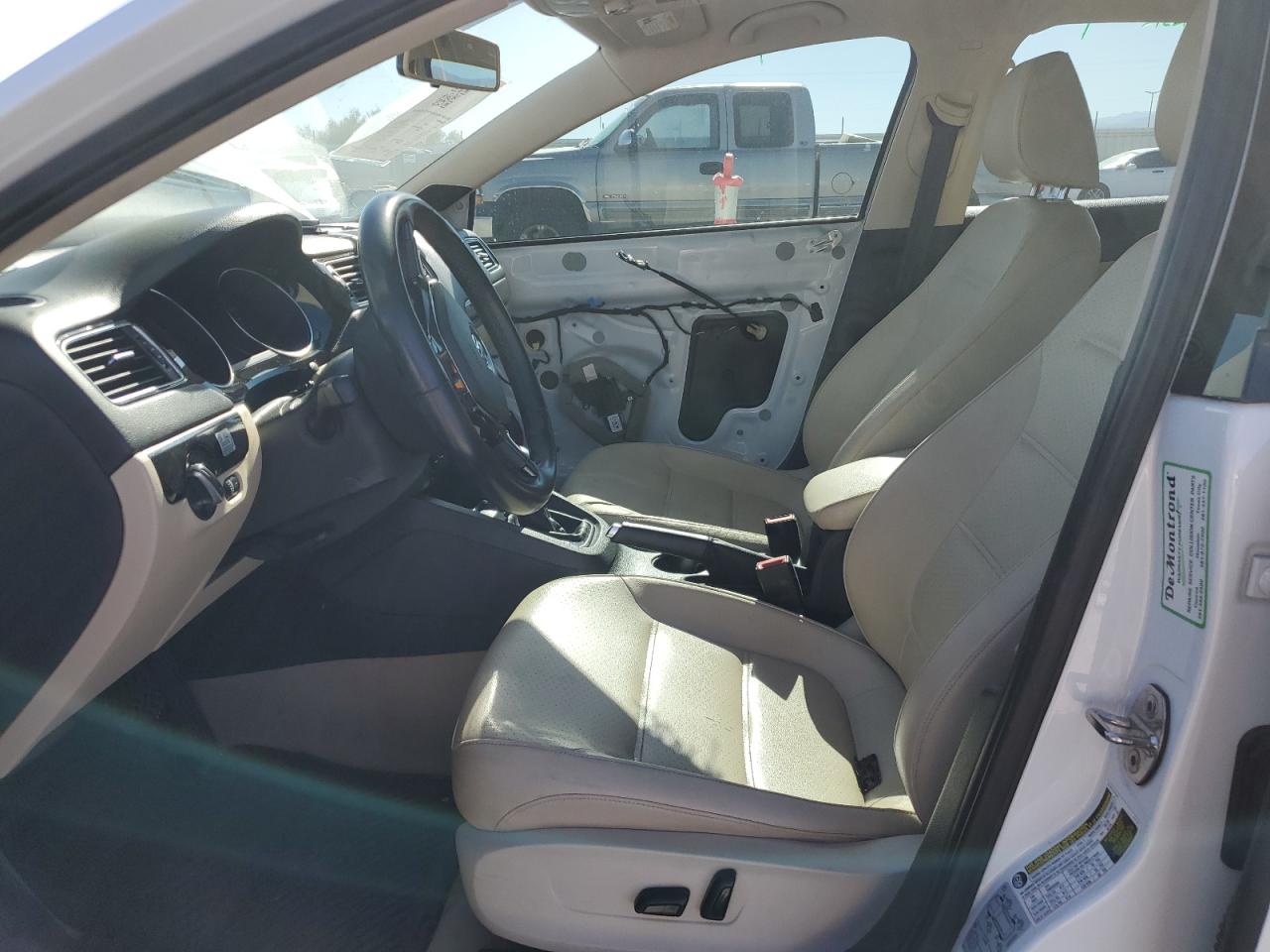 2015 Volkswagen Jetta - Image 7