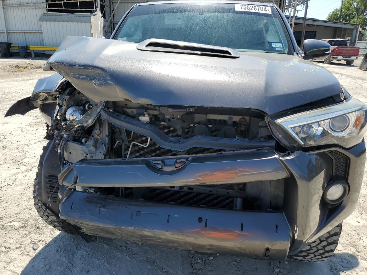 VIN JTEBU5JR3J5491851 2018 TOYOTA 4RUNNER no.12