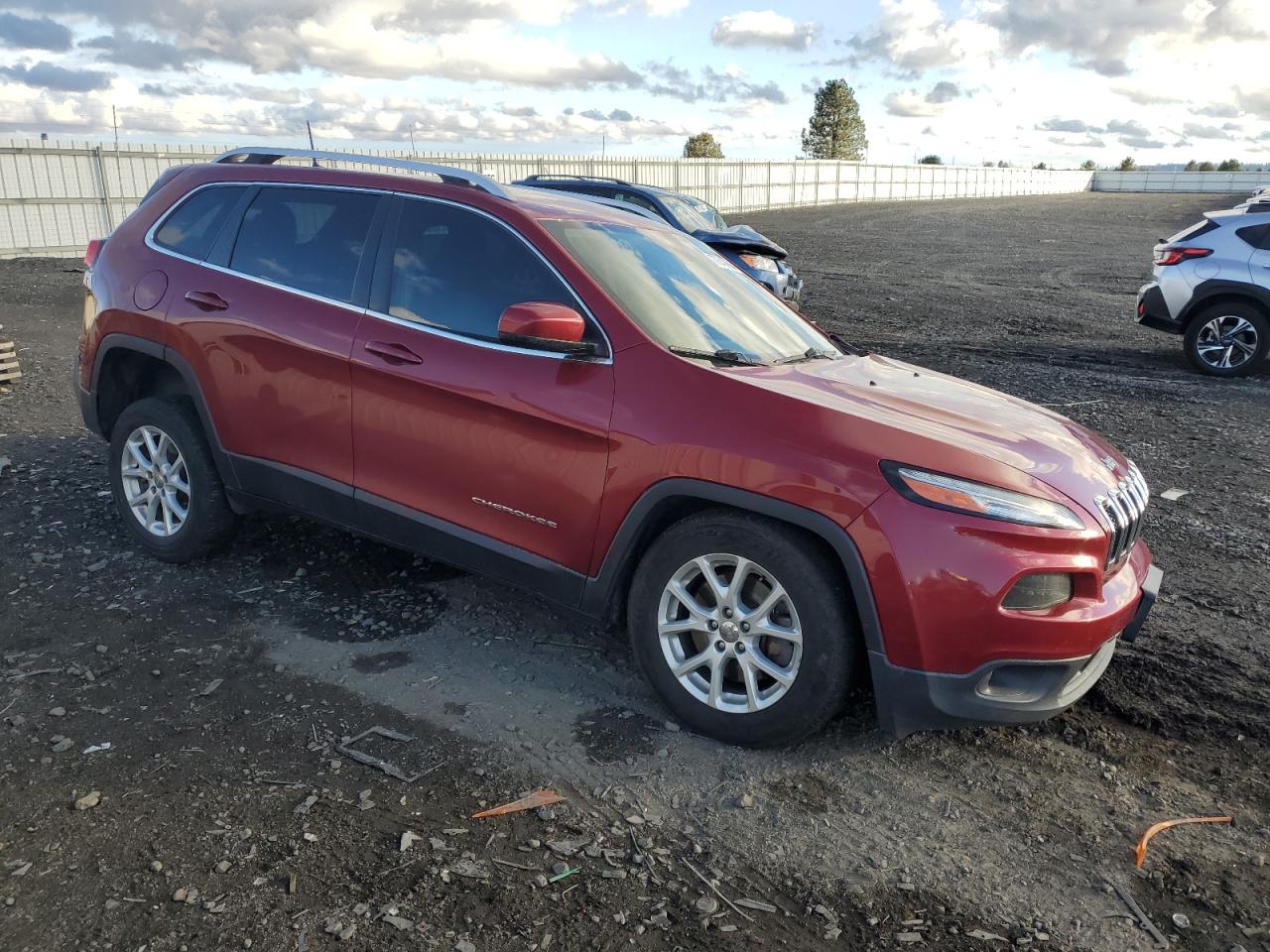 2016 Jeep Grand Cherokee - Image 4