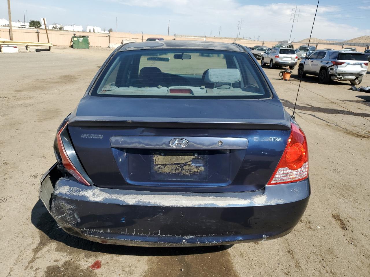 KMHDN46D25U017401 2005 Hyundai Elantra Gls