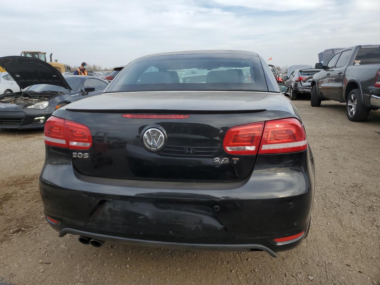 2015 Volkswagen Eos Komfort VIN: WVWBW8AH4FV001321 Lot: 78718404