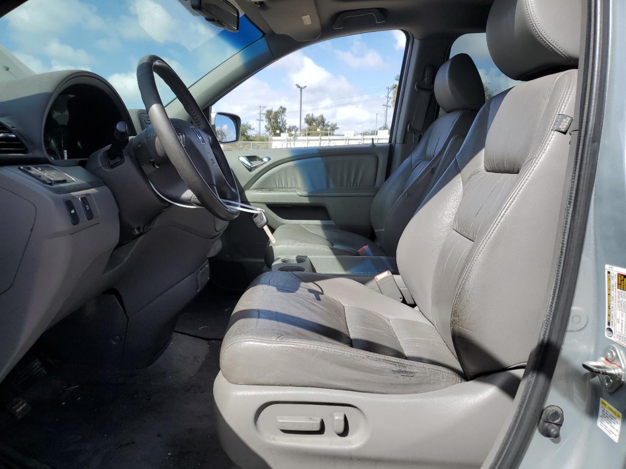 2010 Honda Odyssey - Image 7