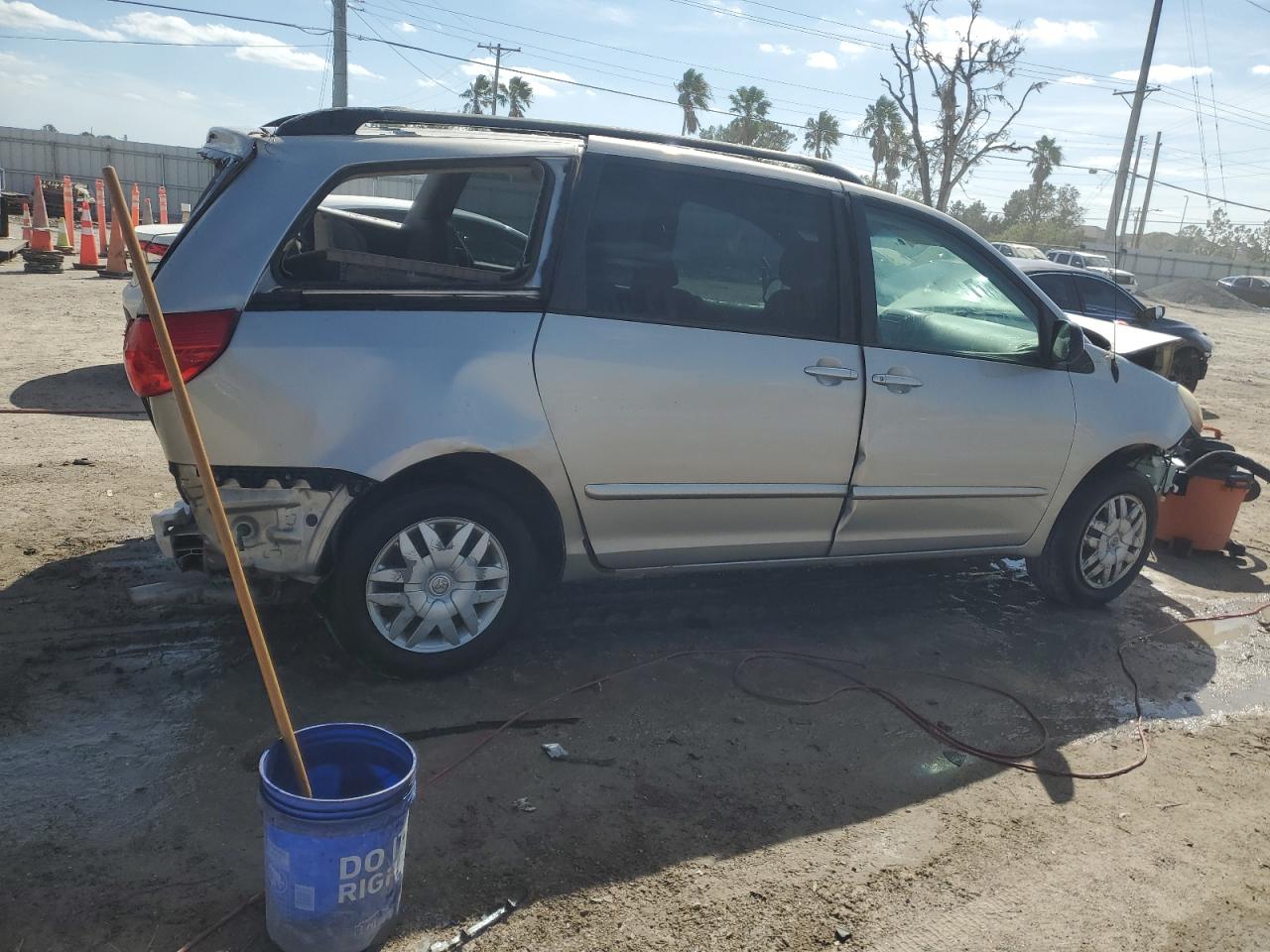 2006 Toyota Sienna Ce VIN: 5TDZA23C66S517881 Lot: 76919214