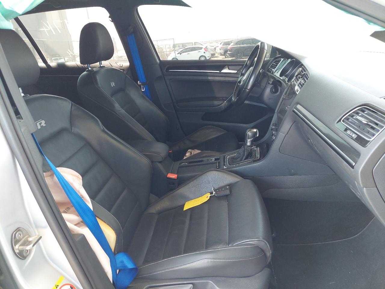 WVWGR2AU2GW029637 - 2016 Volkswagen Golf - #76649714