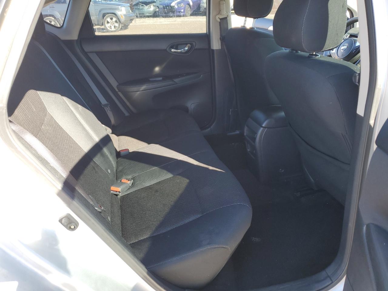 2019 Nissan Sentra - Image 11