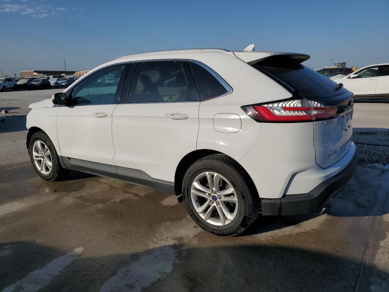 2020 Ford Edge - Image 2