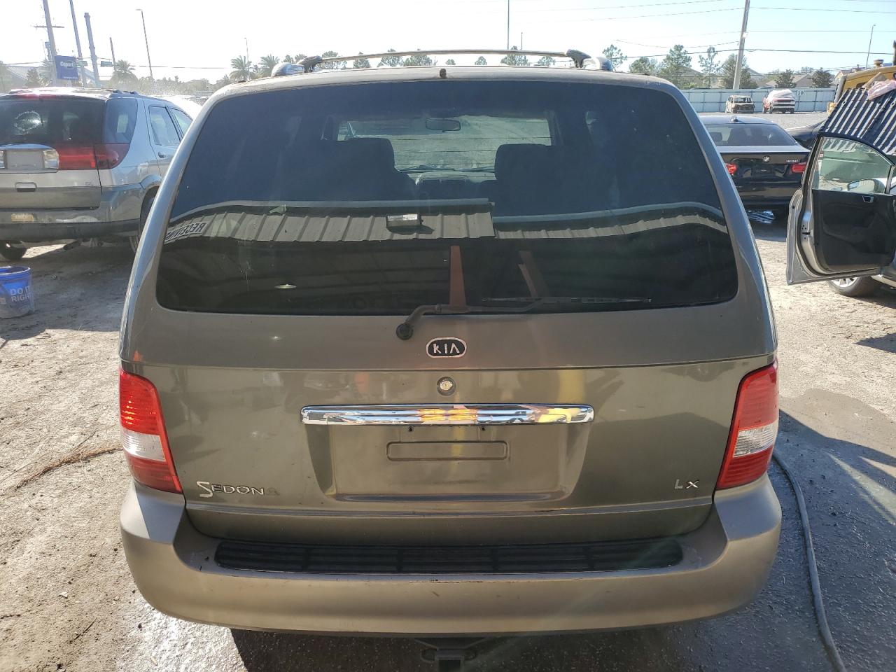 2005 Kia Sedona Ex VIN: KNDUP132856716343 Lot: 76028804