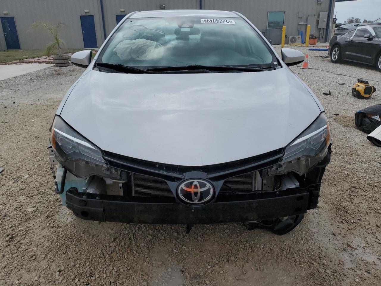 VIN 5YFBURHE3KP897504 2019 TOYOTA COROLLA no.5