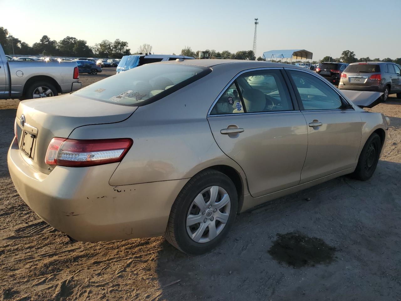 2010 Toyota Camry - Image 3