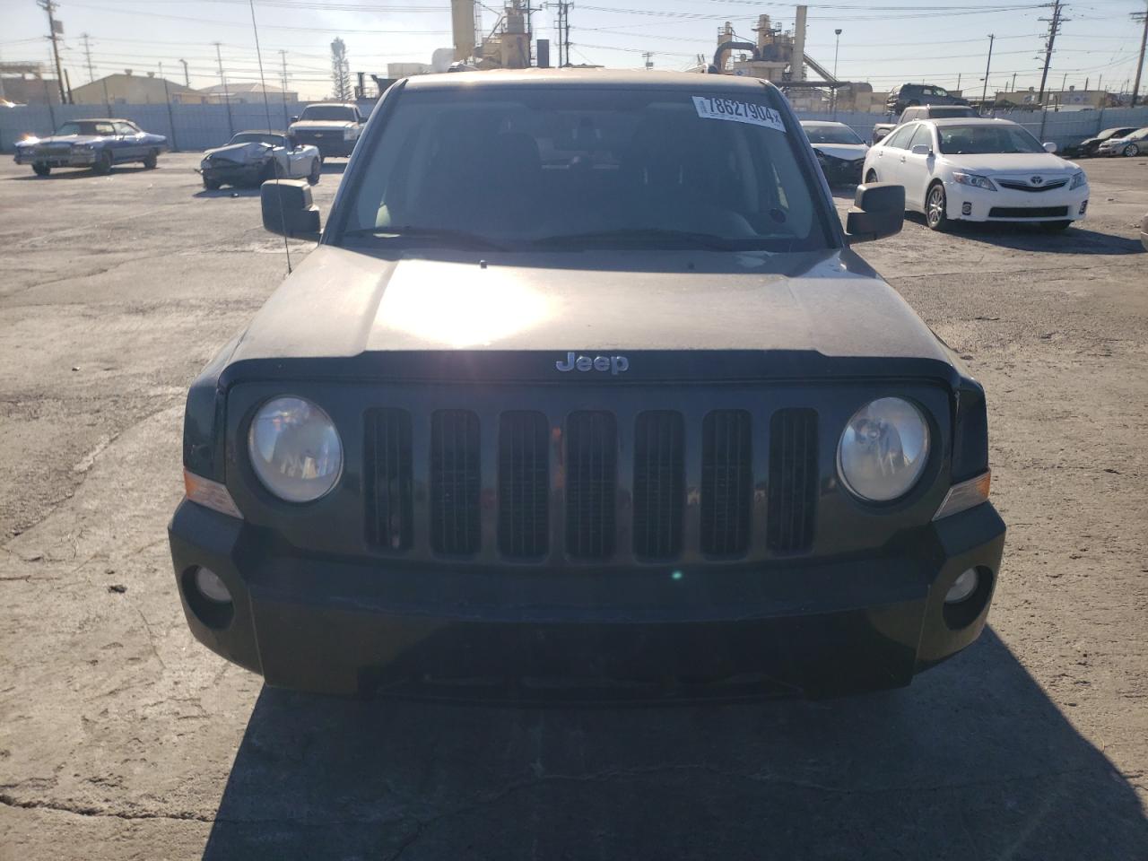 2010 Jeep Liberty (Patriot) - Image 5