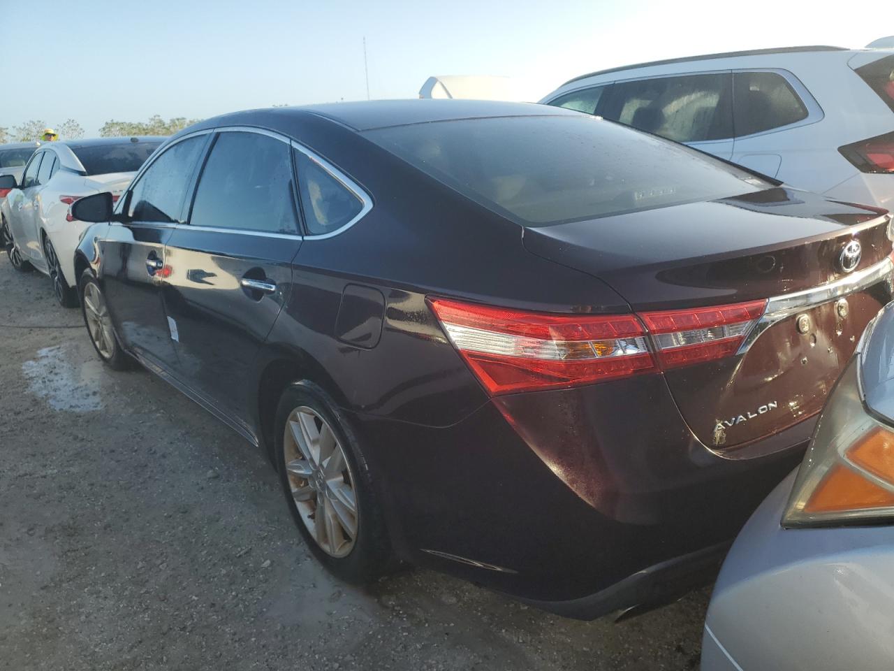 VIN 4T1BK1EB6DU039334 2013 TOYOTA AVALON no.2