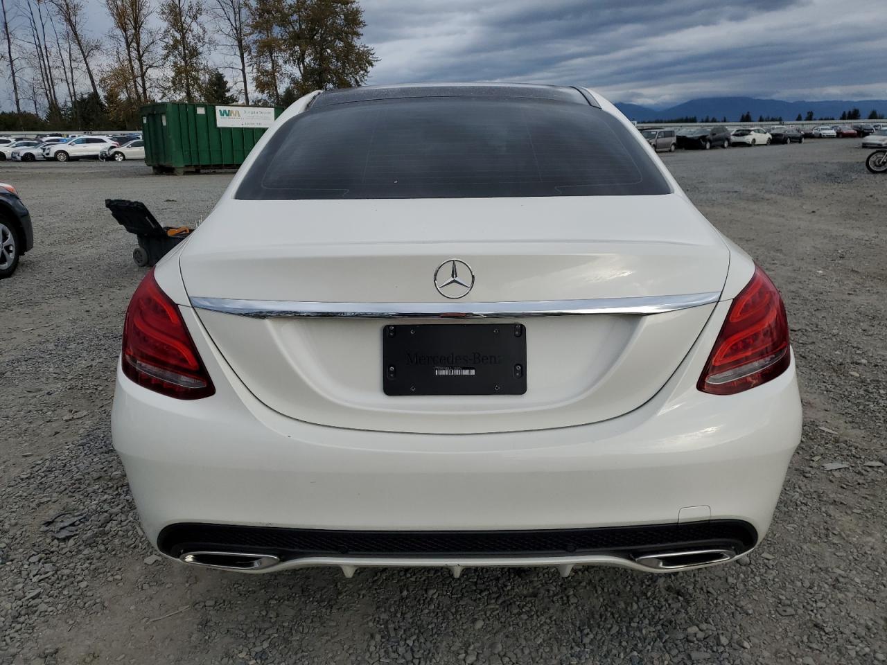 VIN 55SWF4KB8GU120878 2016 MERCEDES-BENZ C-CLASS no.6