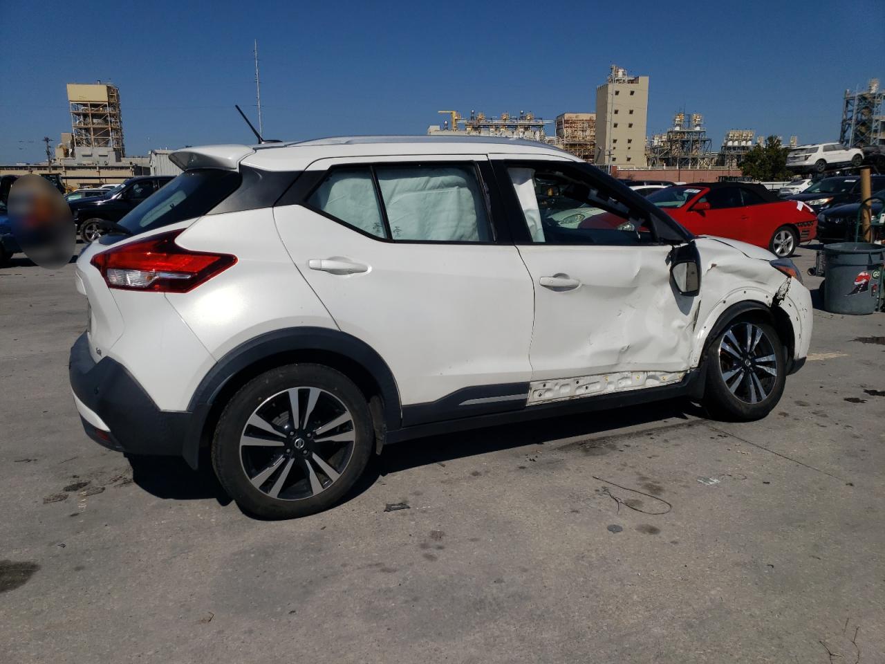 2020 Nissan Kicks - Image 3