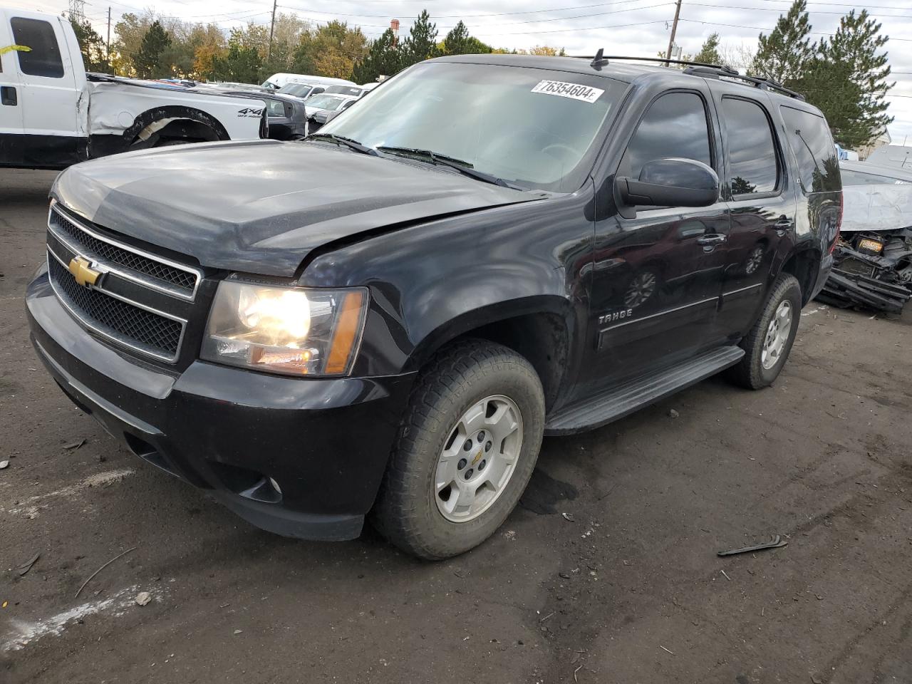 VIN 1GNSKBE01DR236804 2013 CHEVROLET TAHOE no.1