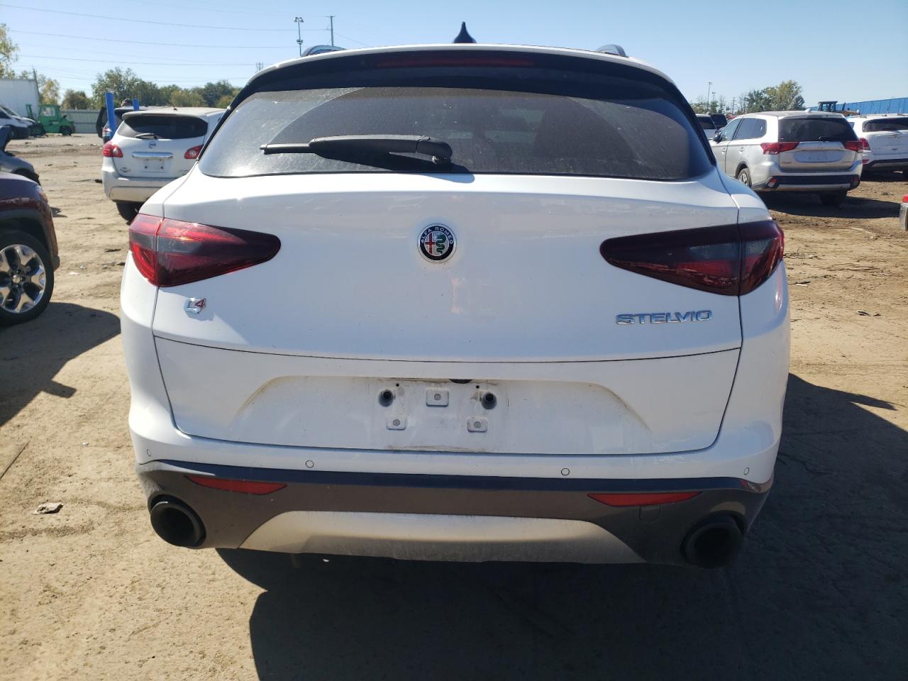 2022 Alfa Romeo Stelvio Ti VIN: ZASPAKBN2N7D41728 Lot: 74604664