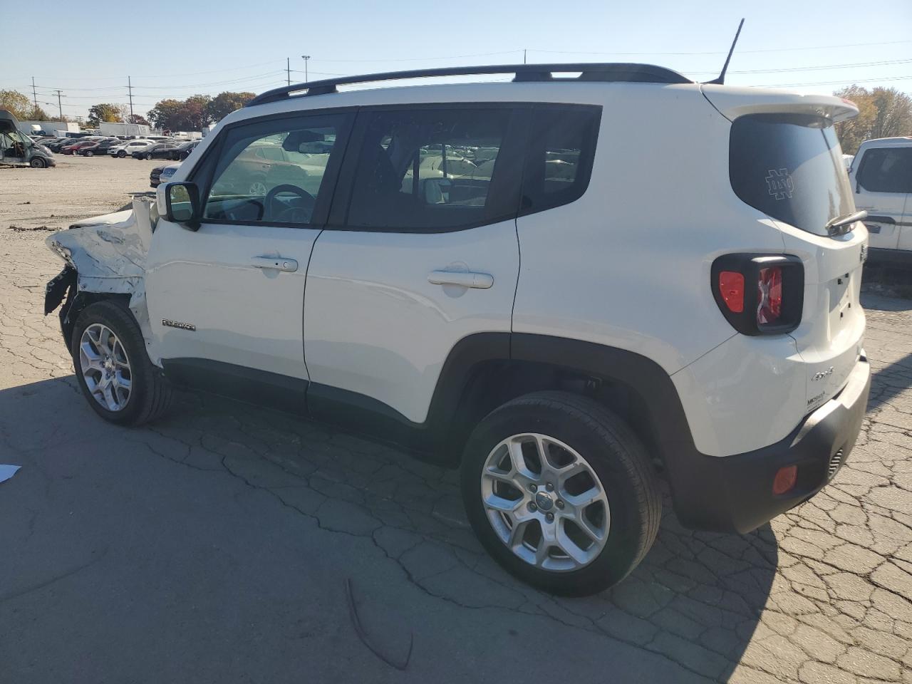 2018 Jeep Renegade - Image 2