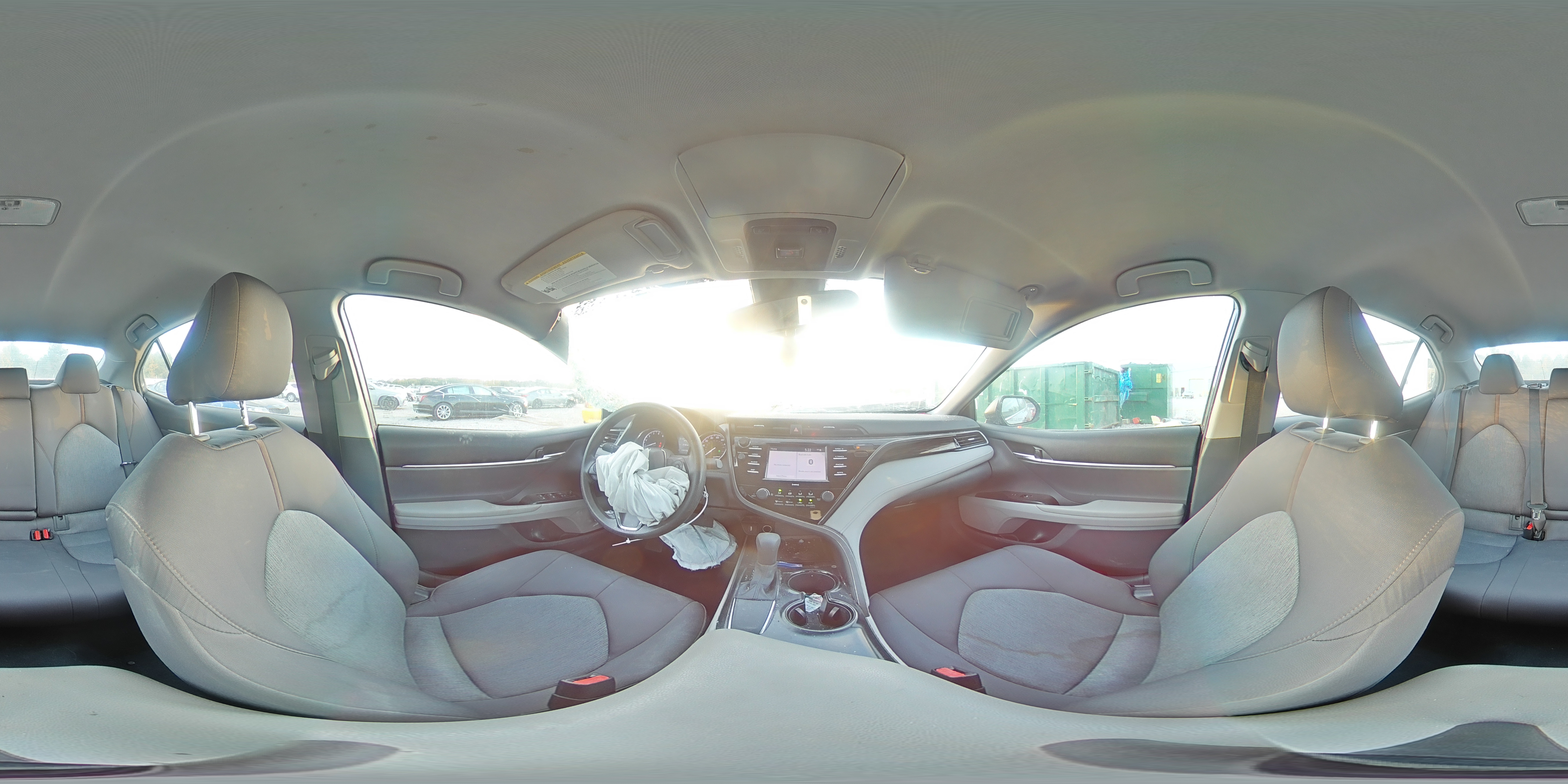 2020 Toyota Camry - Image 12