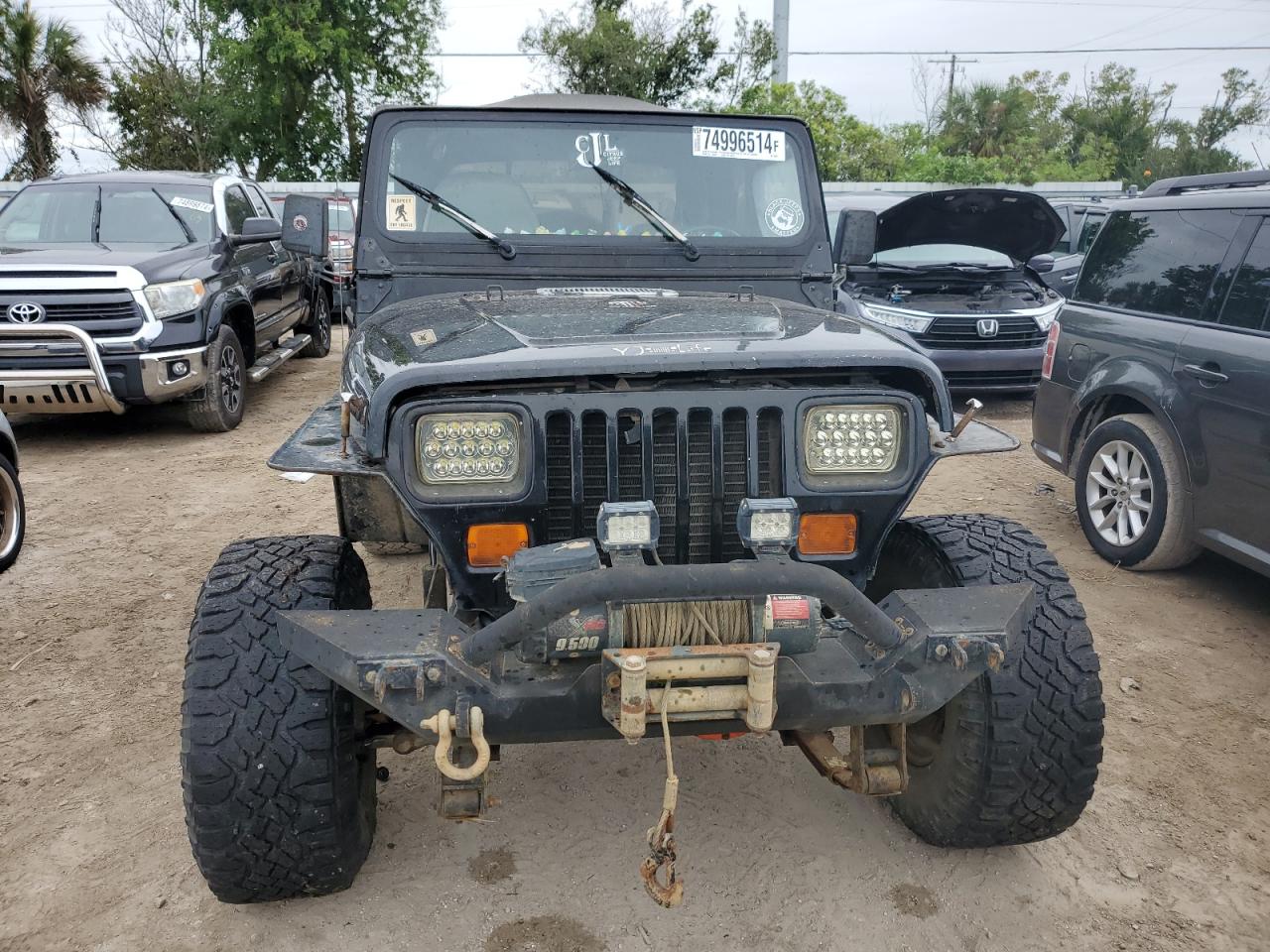 1993 Jeep Wrangler / Yj S VIN: 1J4FY19P6PP250248 Lot: 74996514