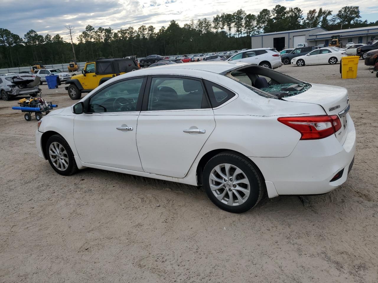 2018 Nissan Sentra - Image 2
