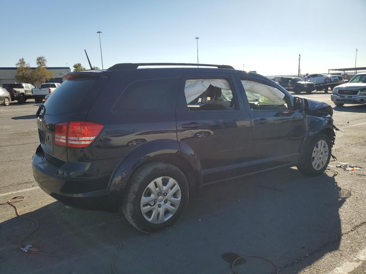 VIN 3C4PDCAB9KT853149 2019 DODGE JOURNEY no.3