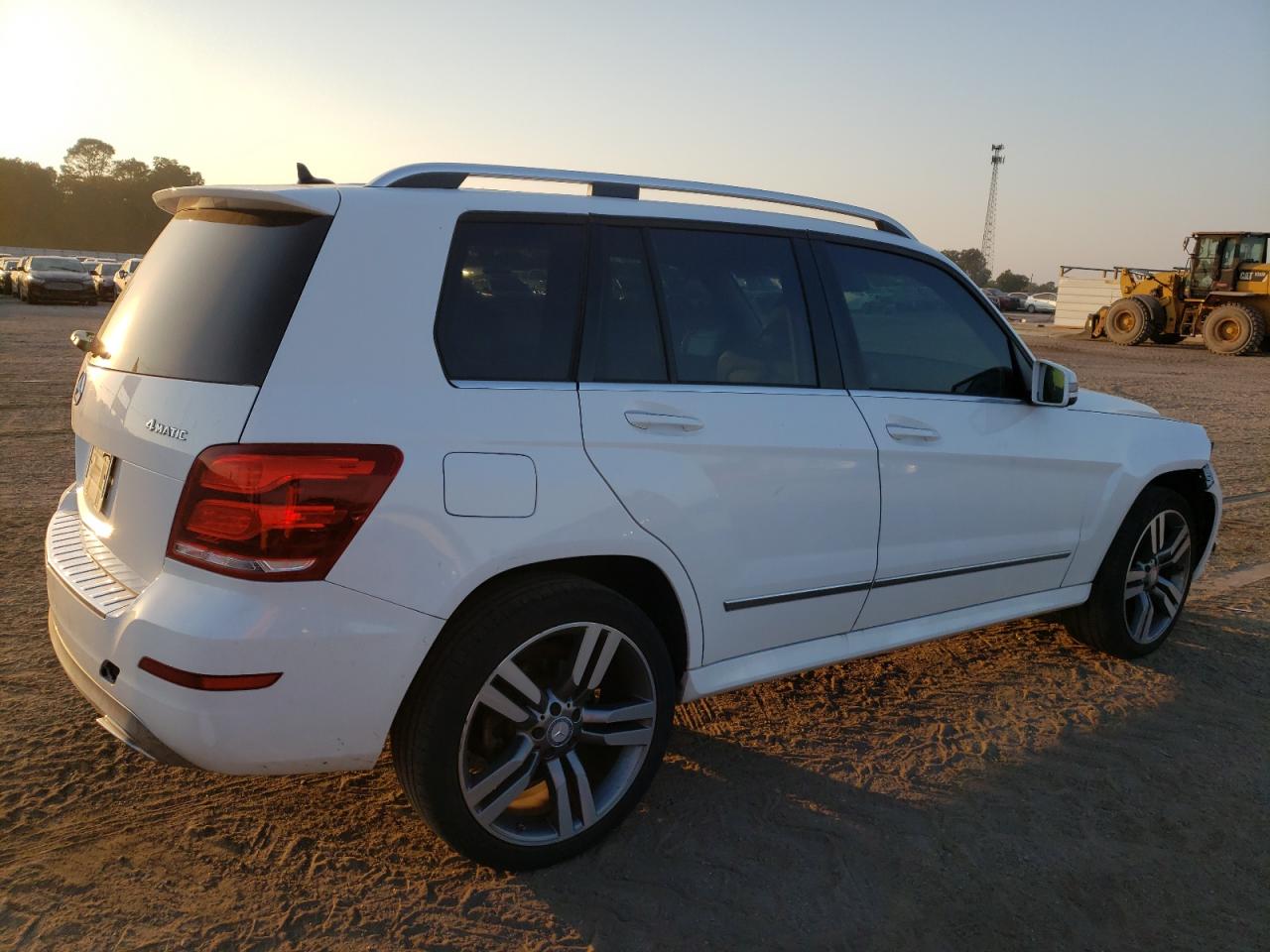 VIN WDCGG8JB3FG422850 2015 MERCEDES-BENZ GLK-CLASS no.3