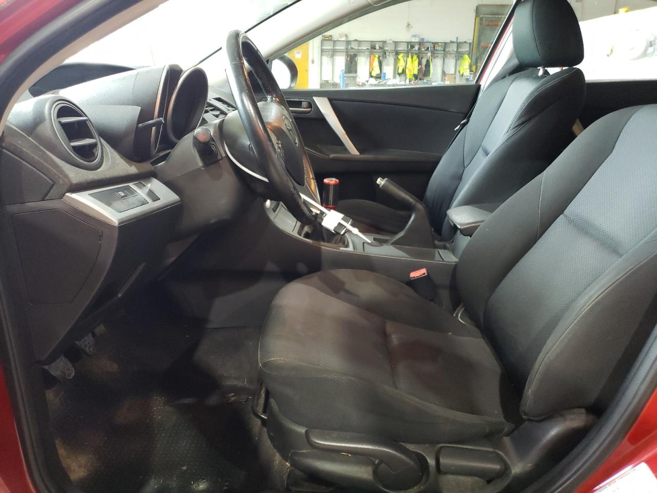 2010 Mazda 3 - Image 7