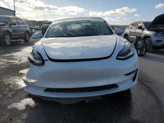  TESLA MODEL 3 2020 Білий