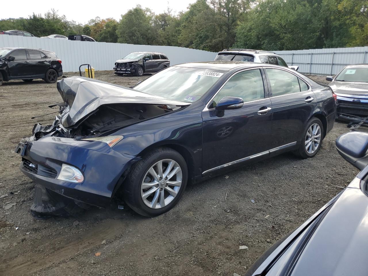 2010 Lexus ES - Image 1