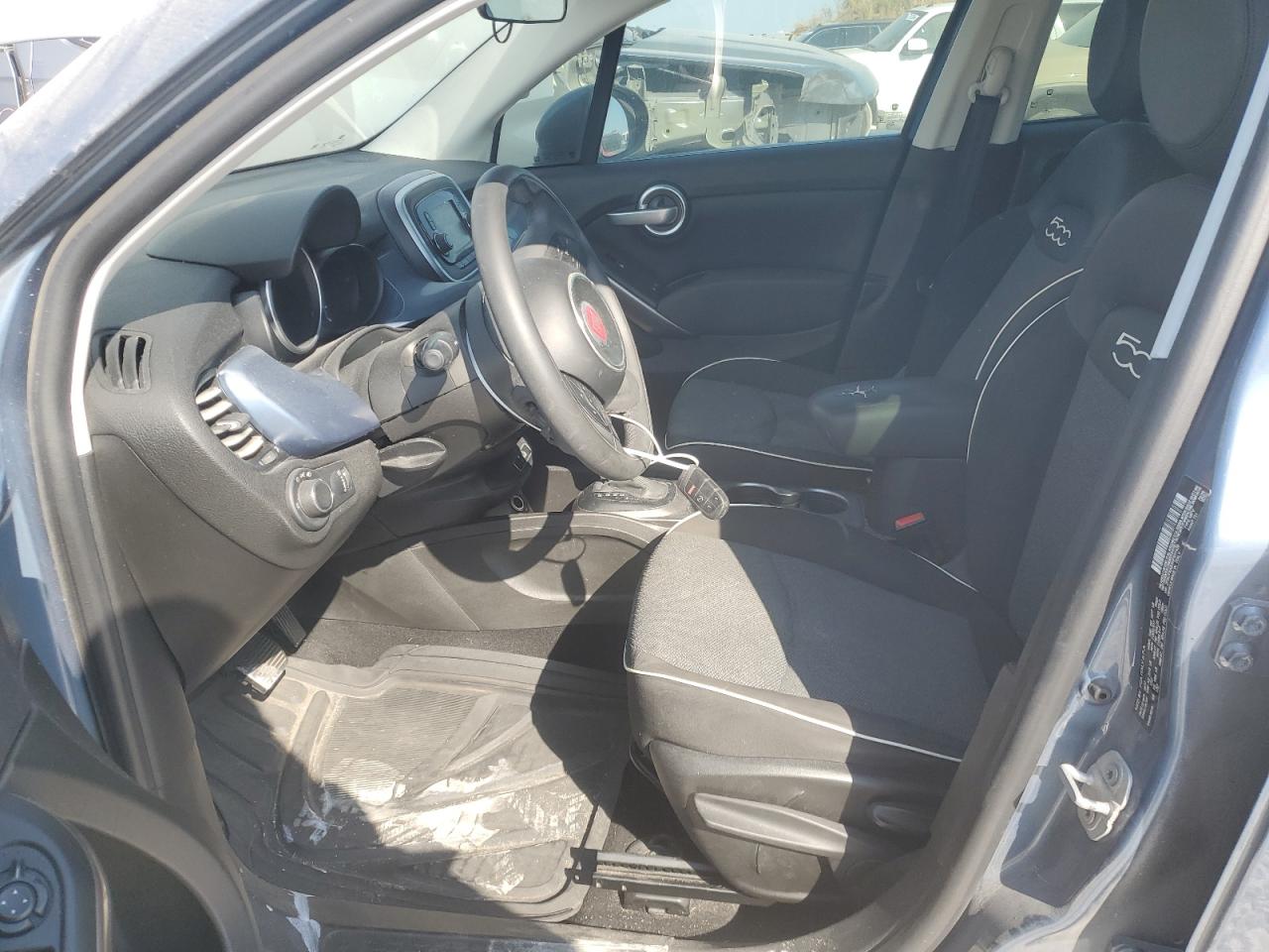 2017 Fiat 500 - Image 7
