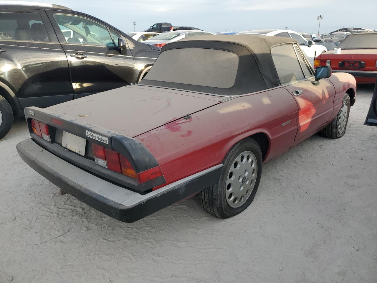 1990 Alfa Romeo Spider - Image 3
