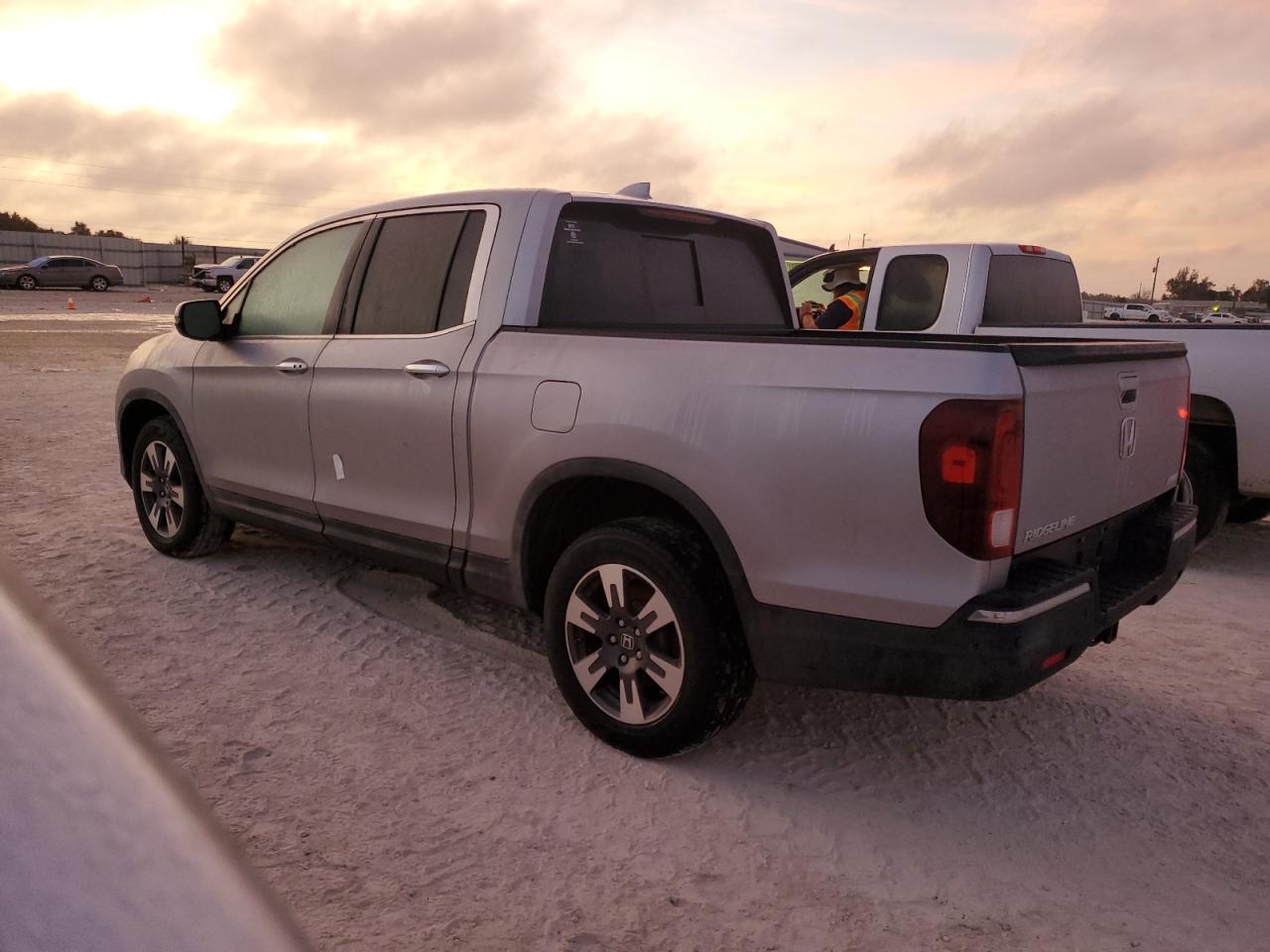 2017 Honda Ridgeline - Image 2