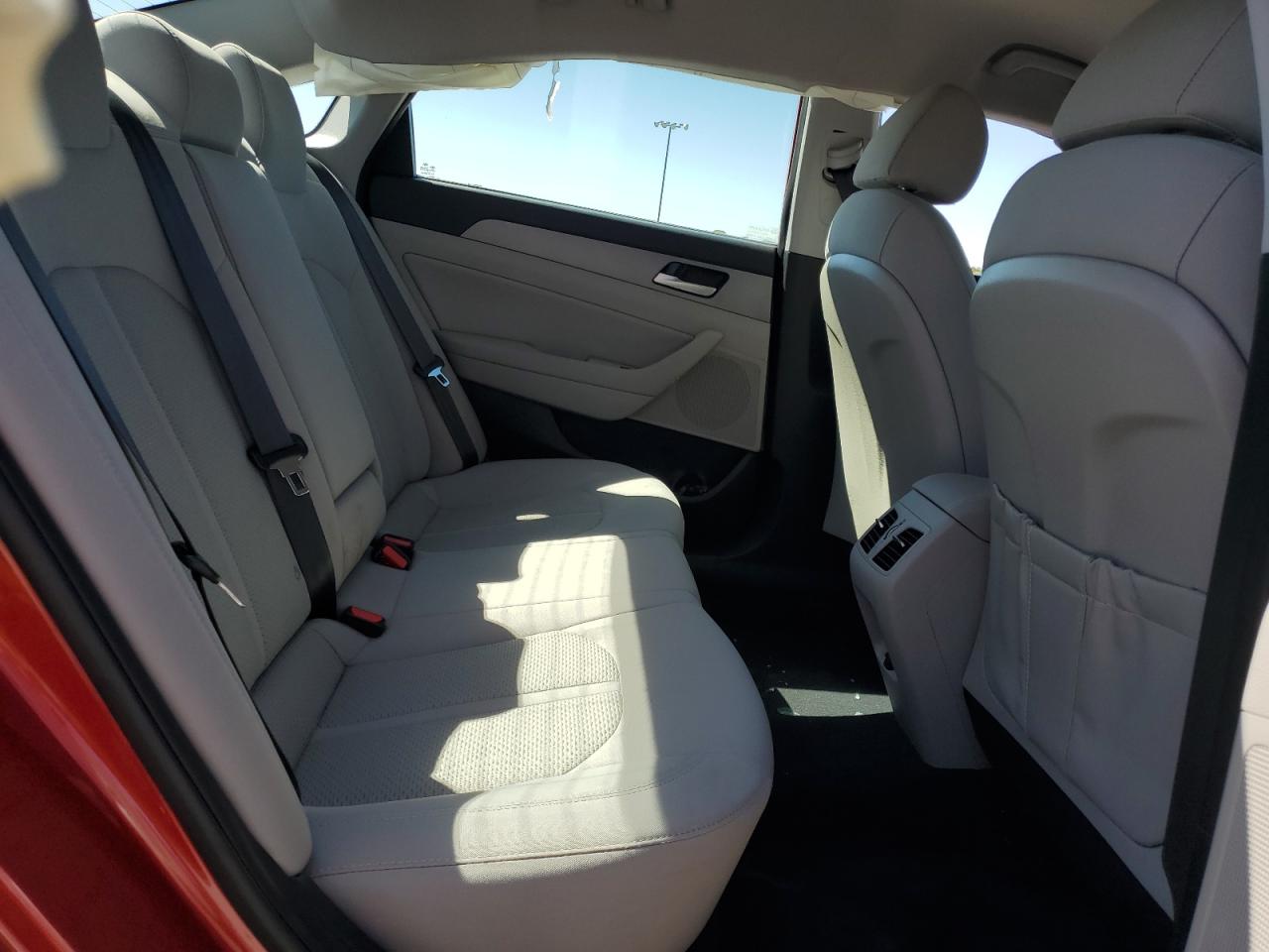 2019 Hyundai Sonata - Image 10