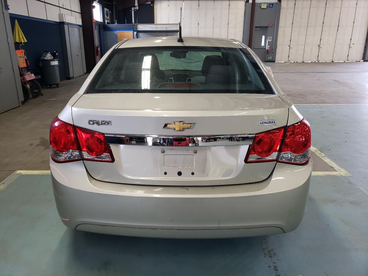 1G1PA5SG3E7246115 2014 Chevrolet Cruze Ls