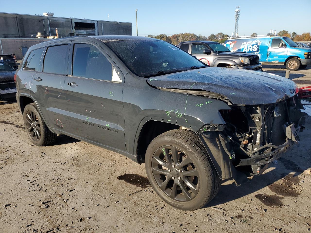 2018 Jeep Grand Cherokee - Image 4