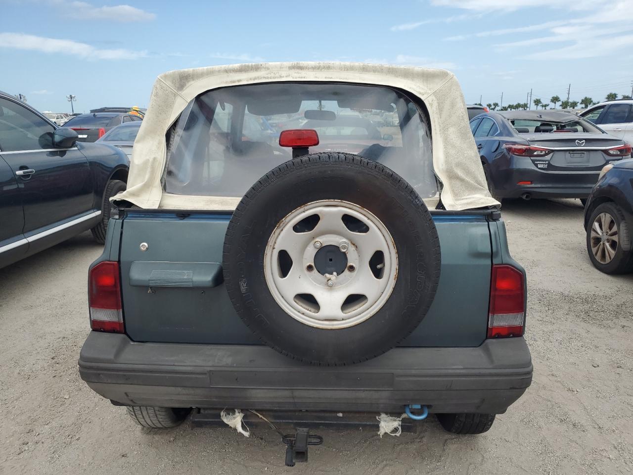 2CNBE18U1R6918878 1994 Geo Tracker