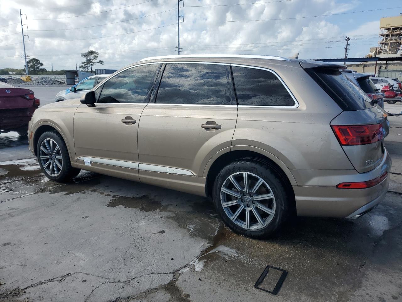 VIN WA1VAAF78JD010065 2018 AUDI Q7 no.2