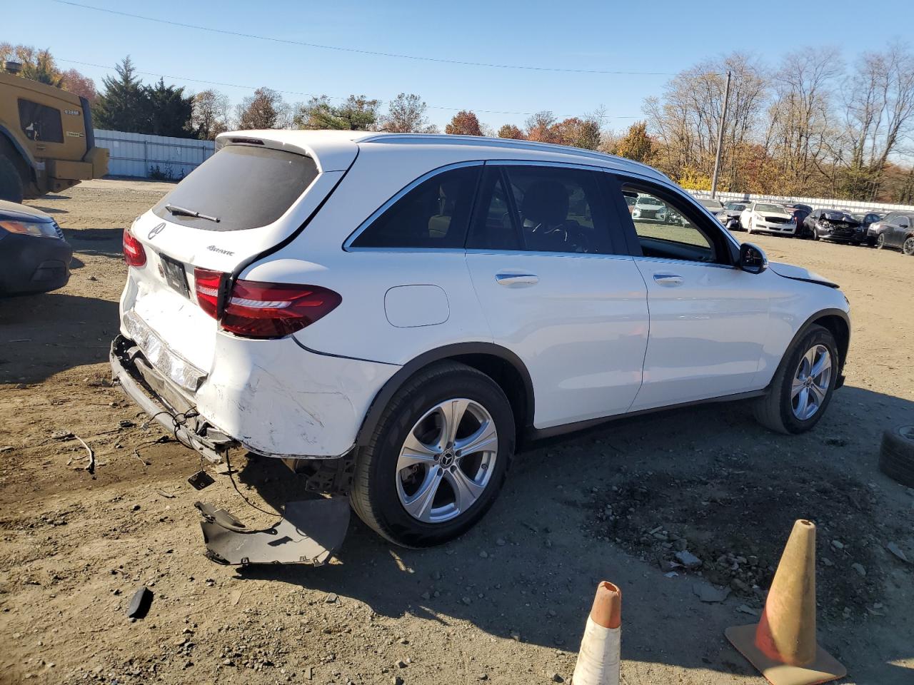 2017 Mercedes-Benz GLC - Image 3