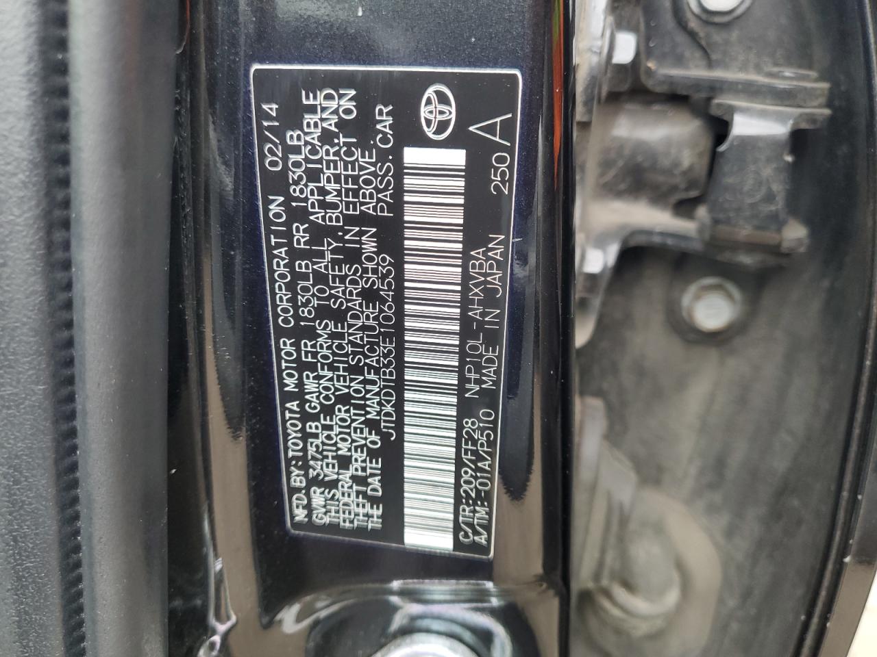 JTDKDTB33E1064539 2014 Toyota Prius C